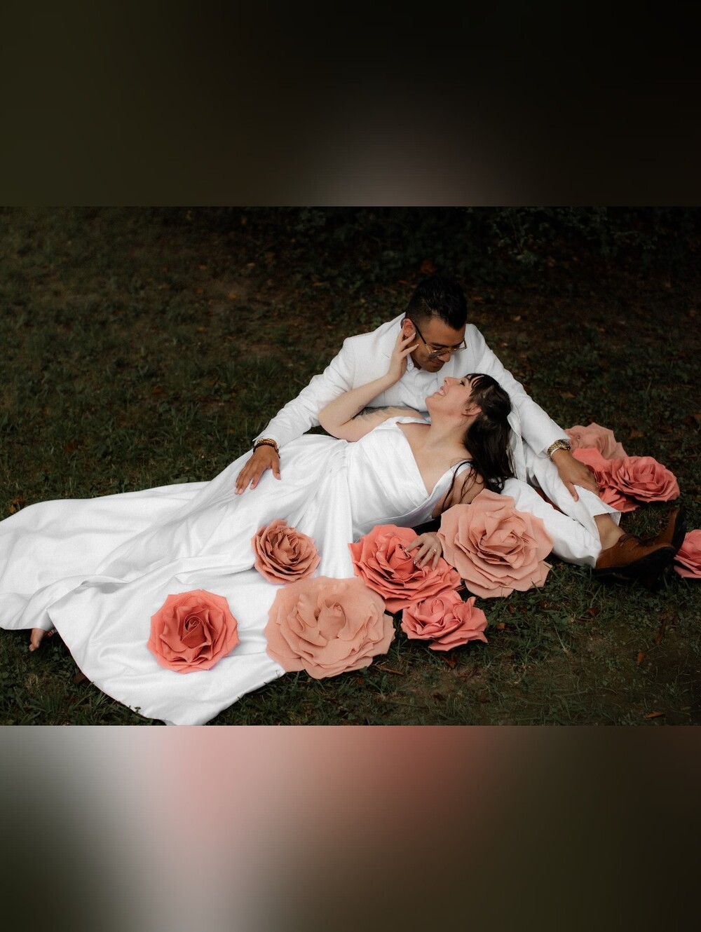 White Satin Wedding Photoshoot Gown W/ Train  NWT Mu Xiang Chen 10/12